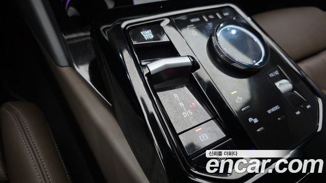 BMW 5 Series (G60) 520i M Sport 2025 — фото 9