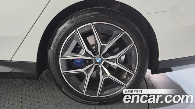 BMW 5 Series (G60) 520i M Sport 2025 — фото 21