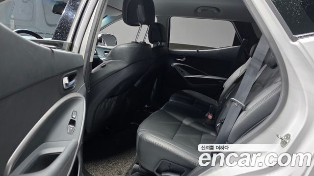 Hyundai Santa Fe The Prime Diesel 2.0 2WD Value Plus 2018 — фото 12