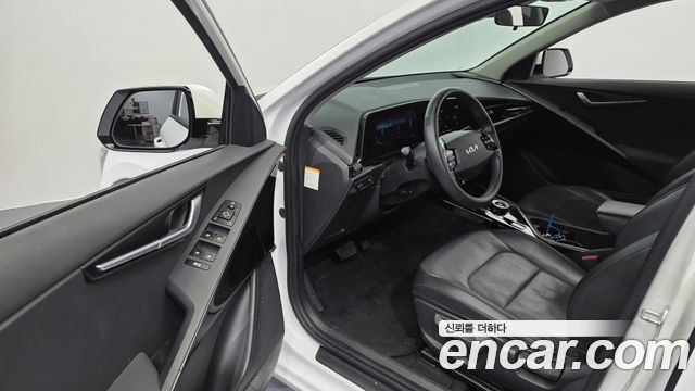 Kia Niro EV Air 2023 — фото 10