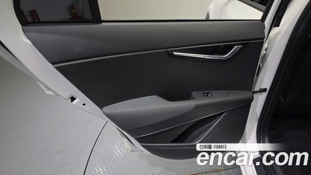 Kia Niro EV Air 2023 — фото 25