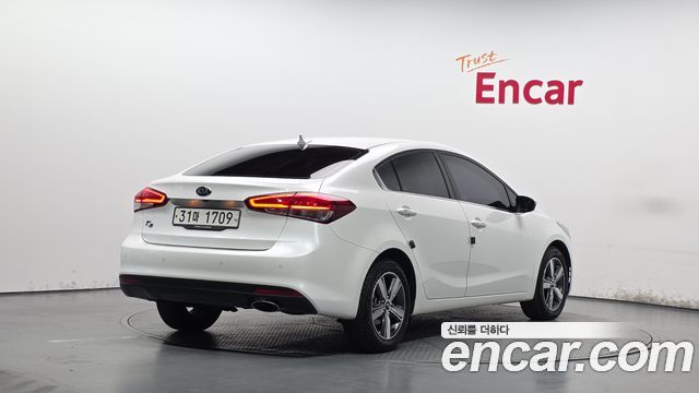 Kia K3 Trendy Style 2018 — фото 2