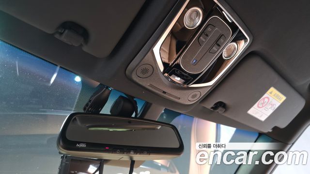 KG Mobility (SsangYong) Torres EVX E7 2024 — фото 18