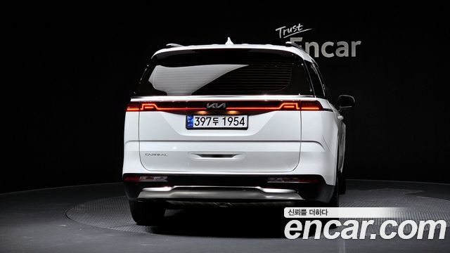 Kia Carnival (IV) Diesel 7-Seater Signature 2023 — фото 4