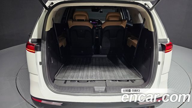 Kia Carnival (IV) Diesel 7-Seater Signature 2023 — фото 31