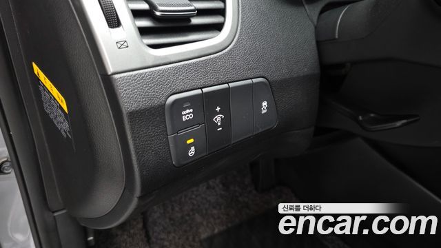 Hyundai Avante 1.6 GDi Modern Standard 2015 — фото 18