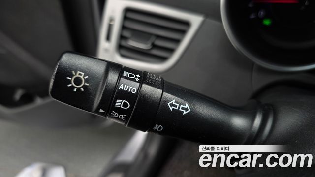 Hyundai Avante 1.6 GDi Modern Standard 2015 — фото 19