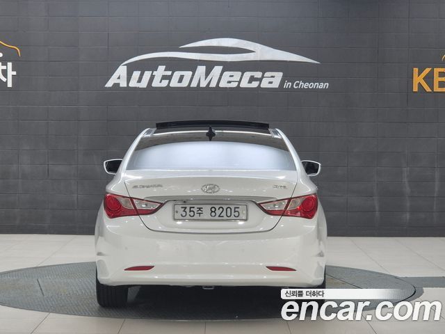 Hyundai Sonata (YF) CVVL Premier 2012 — фото 4