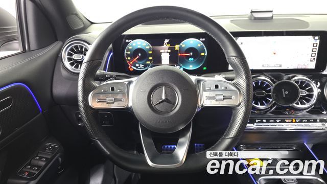 Mercedes-Benz EQB (X243) EQB300 4MATIC AMG Line 2023 — фото 13
