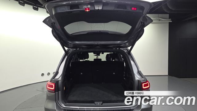 Mercedes-Benz EQB (X243) EQB300 4MATIC AMG Line 2023 — фото 20