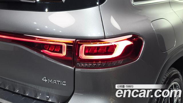 Mercedes-Benz EQB (X243) EQB300 4MATIC AMG Line 2023 — фото 23
