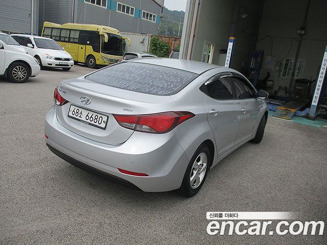 Hyundai Avante 1.6 VGT Style 2015 — фото 5