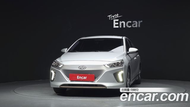 Hyundai Ioniq Electric Q 2019 — фото 3