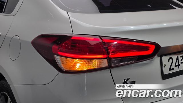 Kia K3 Trendy Style 2018 — фото 23