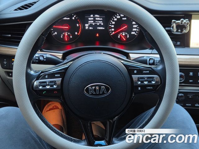 Kia K7 2.2 Diesel Prestige 2016 — фото 21
