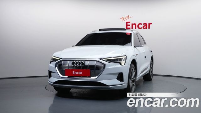 Audi e-tron 55 Quattro 2020 — фото 3