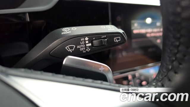 Audi e-tron 55 Quattro 2020 — фото 28