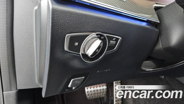 Mercedes-Benz CLS-Class (C257) CLS400d 4MATIC AMG Line 2019 — фото 30