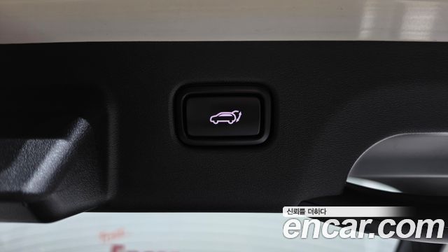 Kia EV6 Long Range 4WD GT Line 2022 — фото 18