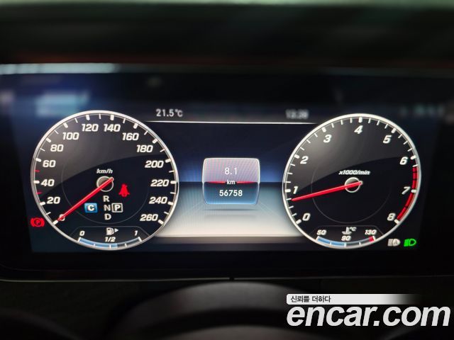 Mercedes-Benz E-Class (W213) E300 4MATIC Exclusive 2018 — фото 22