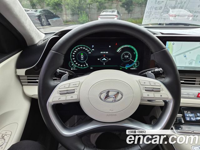 Hyundai Grandeur Hybrid (IG) Le Blanc 2023 — фото 17