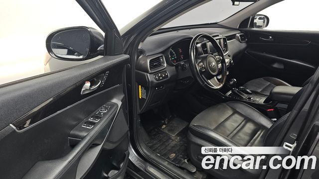 Kia Sorento Diesel 2.0 2WD Noblesse Special 2015 — фото 10