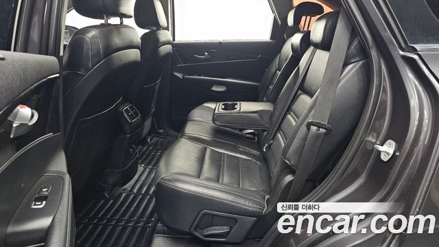 Kia Sorento Diesel 2.0 2WD Noblesse Special 2015 — фото 11