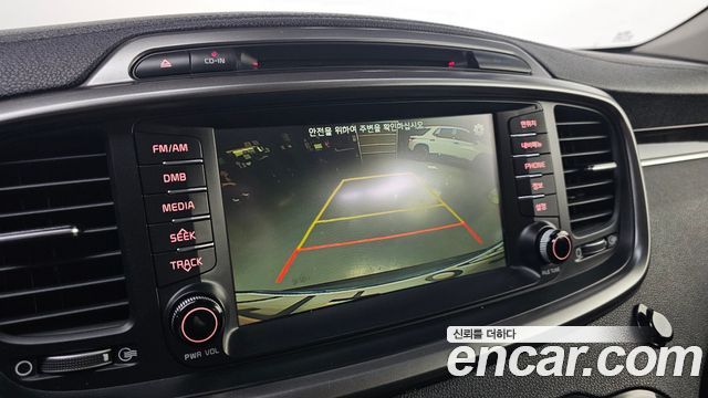 Kia Sorento Diesel 2.0 2WD Noblesse Special 2015 — фото 15