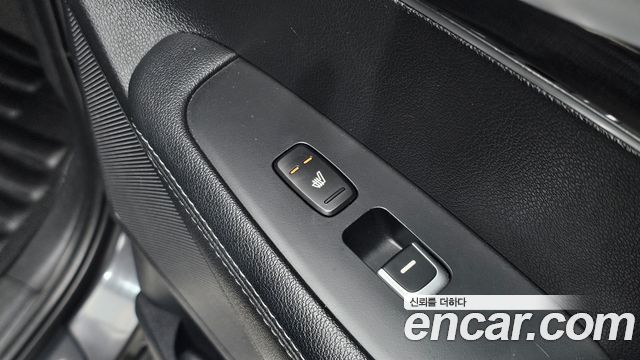 Kia Sorento Diesel 2.0 2WD Noblesse Special 2015 — фото 17