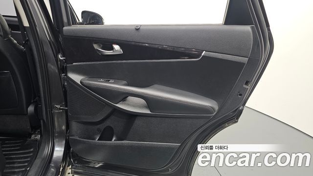 Kia Sorento Diesel 2.0 2WD Noblesse Special 2015 — фото 25