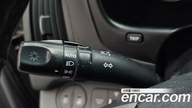 Hyundai Grand Starex Van 5-Seater Modern 2020 — фото 18