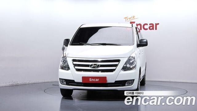Hyundai Grand Starex 12-Seater Wagon Smart 2018 — фото 3