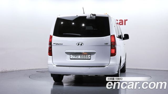 Hyundai Grand Starex 12-Seater Wagon Smart 2018 — фото 4