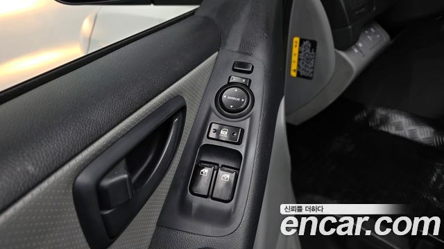 Hyundai Grand Starex 12-Seater Wagon Smart 2018 — фото 16