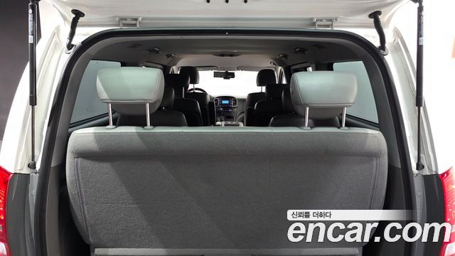 Hyundai Grand Starex 12-Seater Wagon Smart 2018 — фото 20