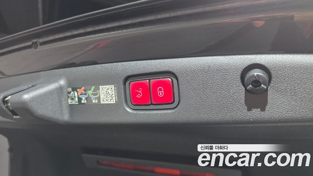 Mercedes-Benz E-Class (W214) E300 4MATIC AMG Line 2024 — фото 30