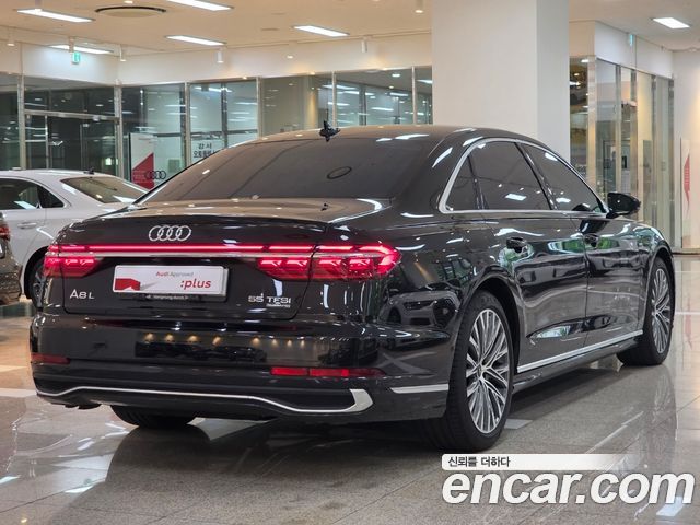 Audi A8 (D5) 55 TFSI Quattro Premium LWB 2023 — фото 2