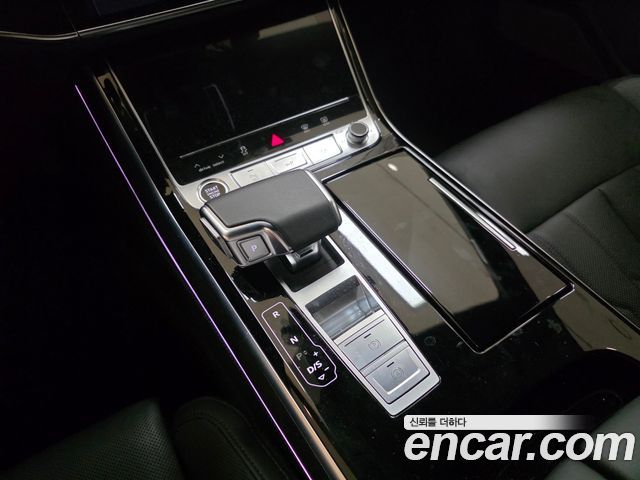 Audi A8 (D5) 55 TFSI Quattro Premium LWB 2023 — фото 9