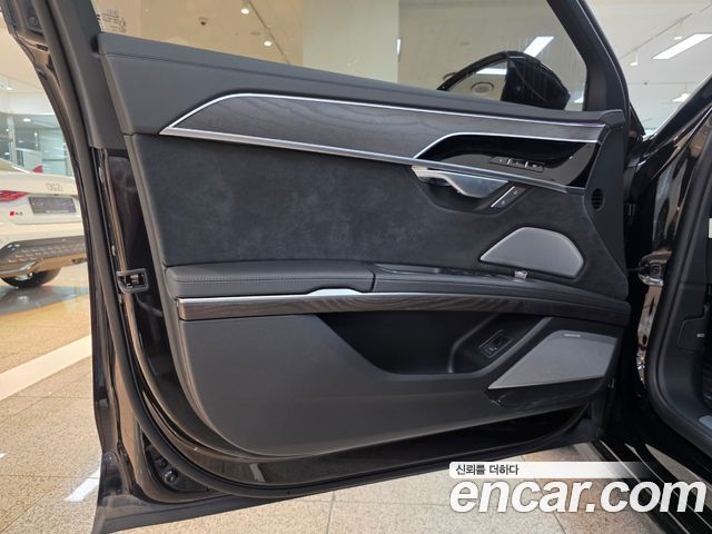 Audi A8 (D5) 55 TFSI Quattro Premium LWB 2023 — фото 17