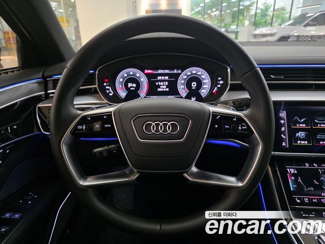 Audi A8 (D5) 55 TFSI Quattro Premium LWB 2023 — фото 22