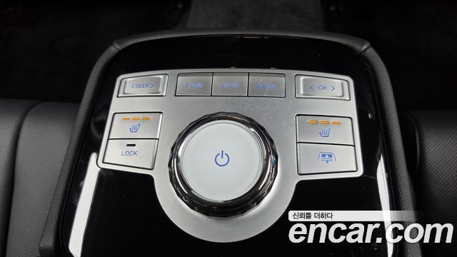 Genesis G80 (RG3) Gasoline 2.5 Turbo AWD 2024 — фото 33