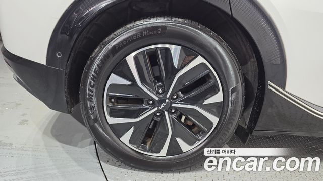 Kia EV6 Long Range 4WD Earth 2023 — фото 21
