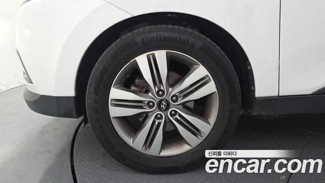 Hyundai Tucson Diesel 2.0 2WD Modern 2014 — фото 5
