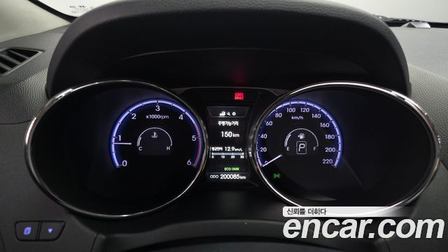 Hyundai Tucson Diesel 2.0 2WD Modern 2014 — фото 8