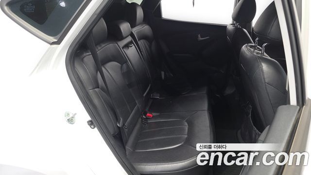Hyundai Tucson Diesel 2.0 2WD Modern 2014 — фото 12