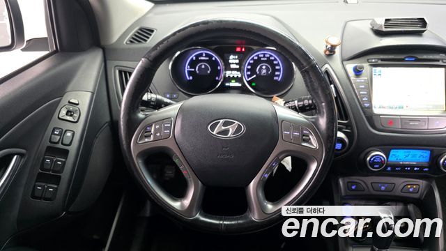 Hyundai Tucson Diesel 2.0 2WD Modern 2014 — фото 13