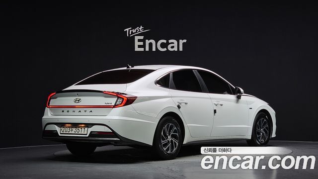 Hyundai Sonata Hybrid (DN8) Premium 2020 — фото 2
