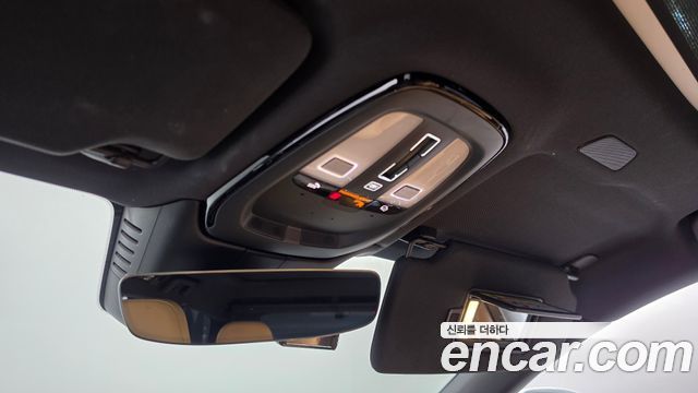 Volvo V90 Cross Country B5 Ultimate AWD 2023 — фото 21