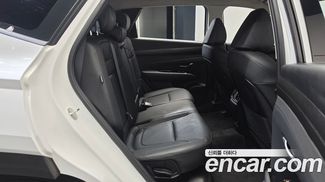 Hyundai Tucson (NX4) Gasoline 1.6 Turbo 2WD Premium 2024 — фото 11
