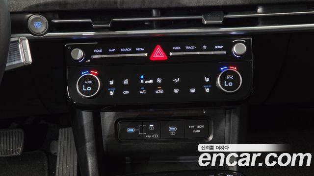Hyundai Tucson (NX4) Gasoline 1.6 Turbo 2WD Premium 2024 — фото 17